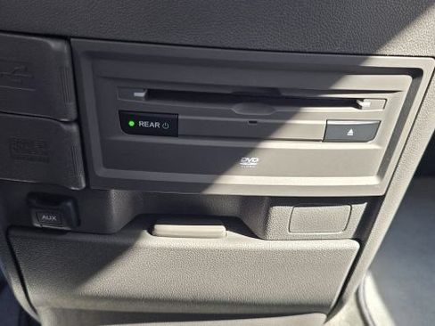 Used 2016 Honda Odyssey SE image 26