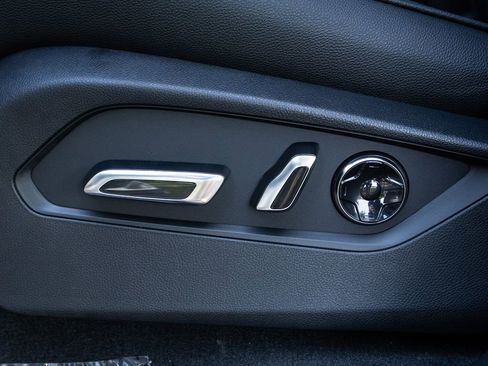 New 2026 Acura MDX SH-AWD image 21