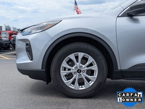 Used 2023 Ford Escape Active AWD/4WD image 11