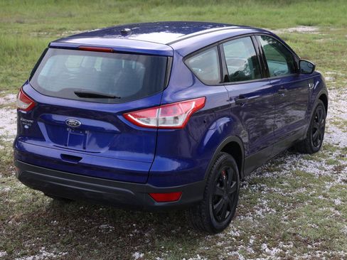 Used 2016 Ford Escape S FWD image 11