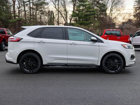 Used 2022 Ford Edge ST w/ Equipment Group 401A AWD/4WD image 4