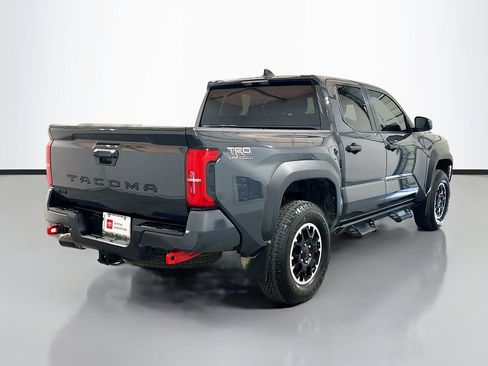 Used 2024 Toyota Tacoma TRD Off-Road image 4