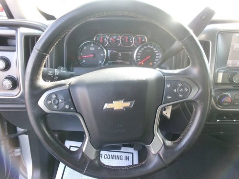 Used 2018 Chevrolet Silverado 1500 LTZ w/ LTZ Plus Package AWD/4WD image 18