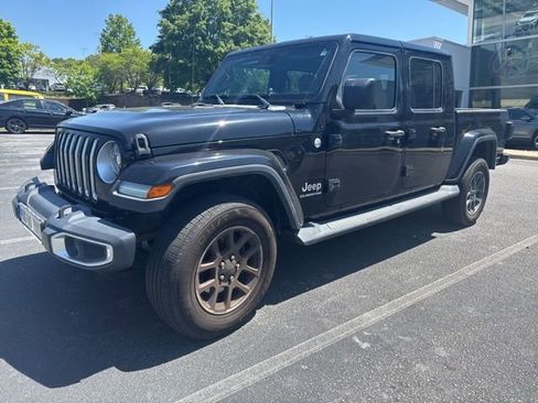 Used 2020 Jeep Gladiator Overland AWD/4WD image 5