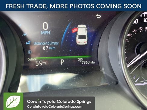 Used 2023 Toyota Camry SE image 10