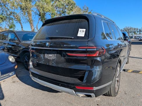 Used 2024 BMW X7 xDrive40i image 11