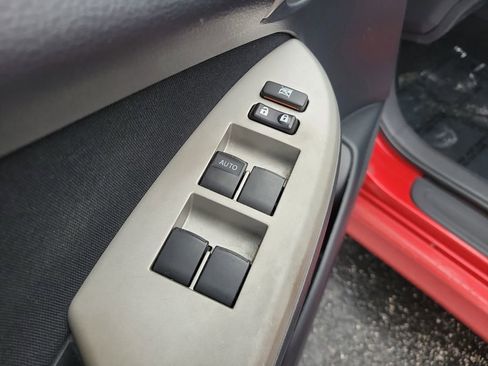 Used 2013 Toyota Corolla S image 15