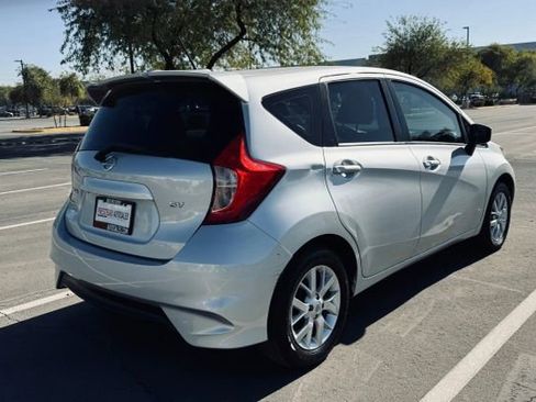 Used 2017 Nissan Versa Note SV w/ SV Appearance Package image 3