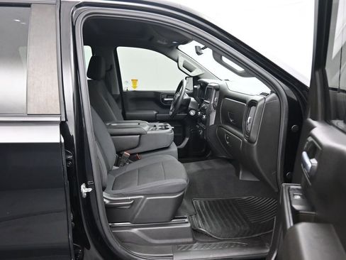 Used 2020 Chevrolet Silverado 1500 Custom Trail Boss w/ Custom Convenience Package AWD/4WD image 41