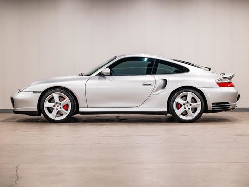 Used 2003 Porsche 911 Turbo AWD/4WD image 2