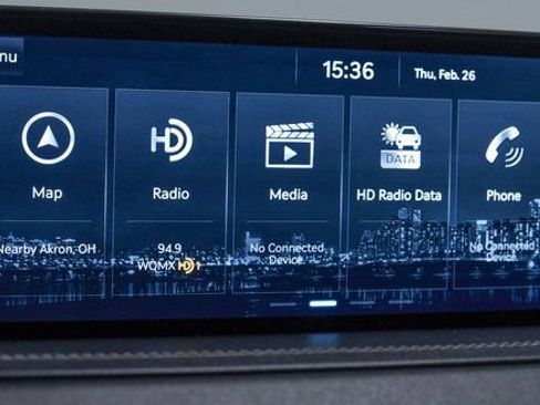 Used 2024 Genesis GV80 2.5T image 9