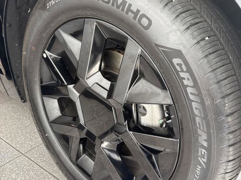 New 2026 Kia EV9 Land w/ Nightfall Edition Package image 10