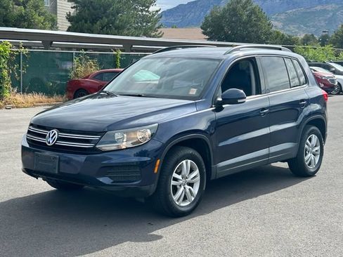Used 2016 Volkswagen Tiguan S FWD image 8