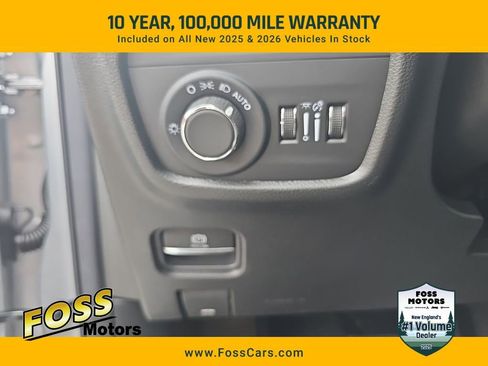 New 2025 Jeep Grand Cherokee Laredo X image 22