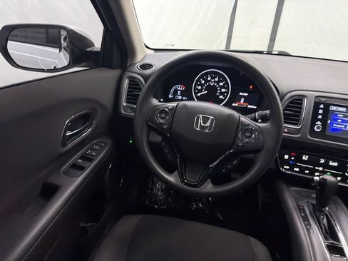 Used 2022 Honda HR-V EX image 23