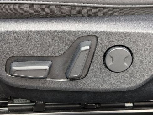 Used 2022 Kia EV6 GT-Line w/ First Edition Package image 16