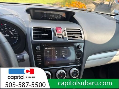 Used 2017 Subaru Forester 2.5i Premium AWD/4WD image 5