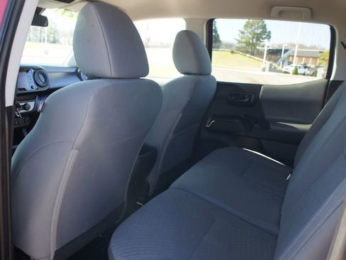 Used 2021 Toyota Tacoma SR w/ SR Convenience Package image 13