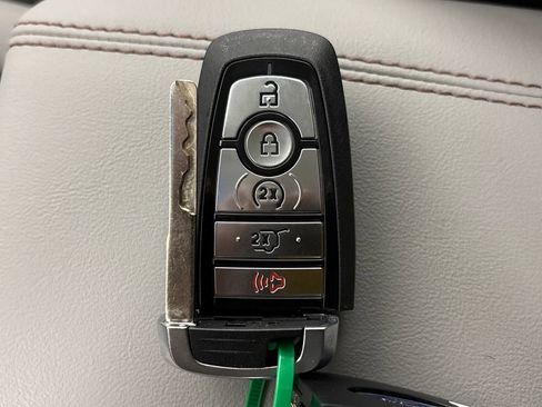 New 2026 Ford Explorer Active RWD image 33
