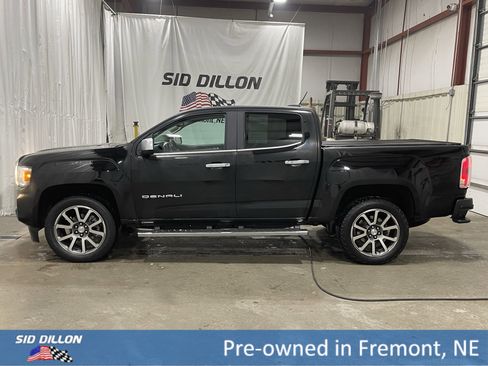 Certified 2021 GMC Canyon Denali image 8