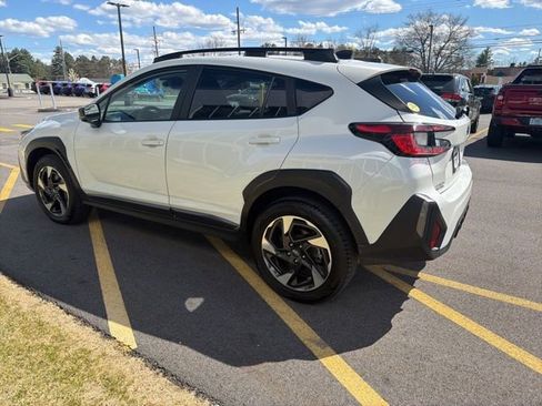 Used 2024 Subaru Crosstrek 2.5i Limited AWD/4WD image 7