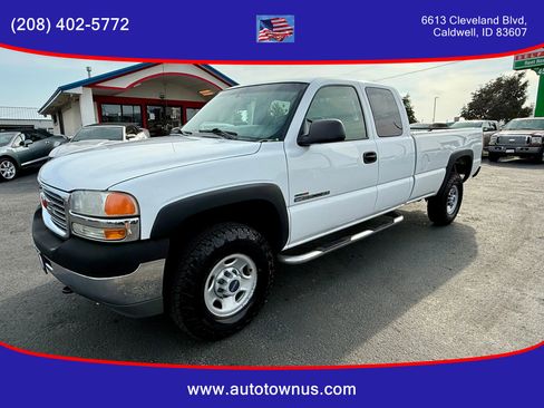 Used 2001 GMC Sierra 2500 4x4 Extended Cab HD image 1