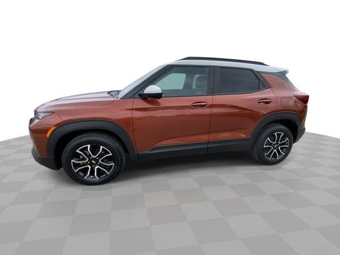 Used 2021 Chevrolet TrailBlazer ACTIV w/ Sun and Liftgate Package AWD/4WD image 7