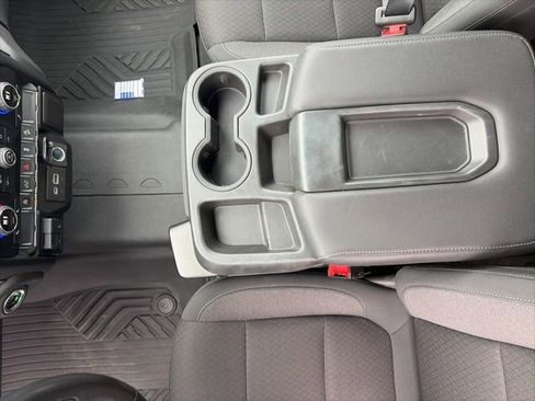 Used 2021 Chevrolet Silverado 1500 RST image 13