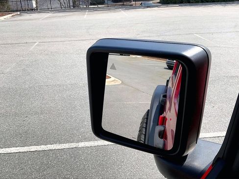 Certified 2022 Jeep Wrangler Unlimited Rubicon 4xe w/ Cold Weather Group image 29