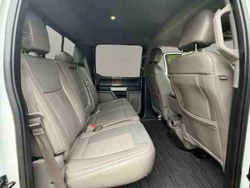 Used 2018 Ford F150 Lariat AWD/4WD image 12