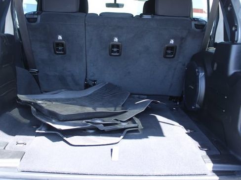 Used 2022 Jeep Wrangler Unlimited Sahara w/ Cold Weather Group AWD/4WD image 44