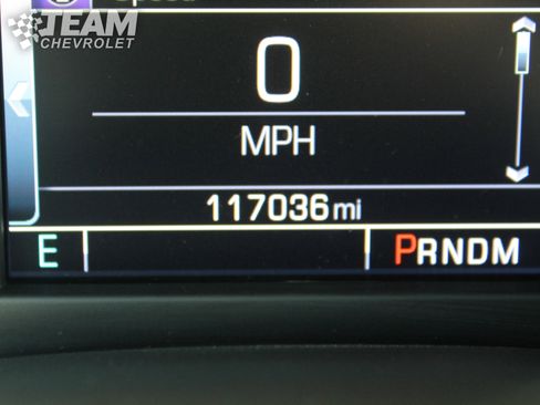 Used 2016 Chevrolet Suburban LS image 14