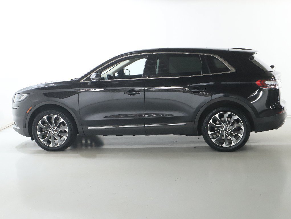 Certified 2021 Lincoln Nautilus Reserve AWD/4WD image 41