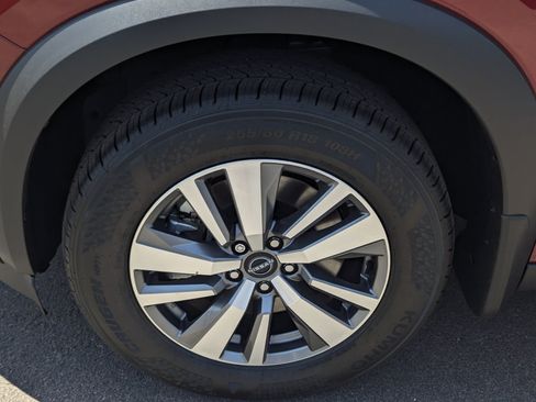 New 2026 Nissan Pathfinder SL w/ Cargo Package FWD image 7