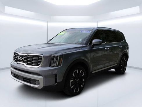 Used 2025 Kia Telluride SX w/ SX Captain's Chair Package FWD image 7