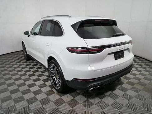 Certified 2019 Porsche Cayenne S AWD/4WD image 3