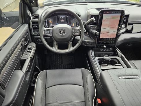 New 2026 RAM 2500 Limited AWD/4WD image 11