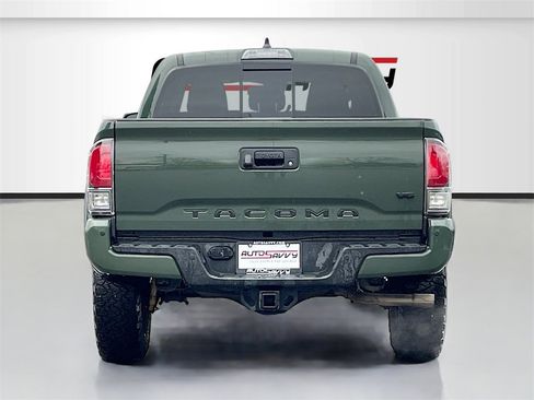 Used 2022 Toyota Tacoma TRD Off-Road w/ TRD Premium Off Road Package image 6