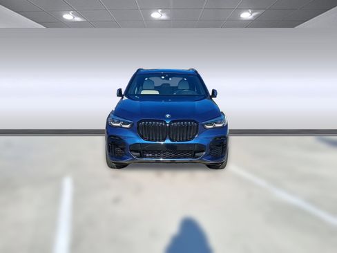 Certified 2022 BMW X5 sDrive40i w/ M Sport Package image 6
