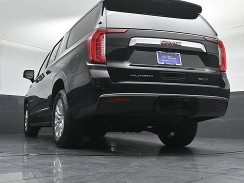 Used 2023 GMC Yukon XL SLT w/ SLT Premium Package AWD/4WD image 34