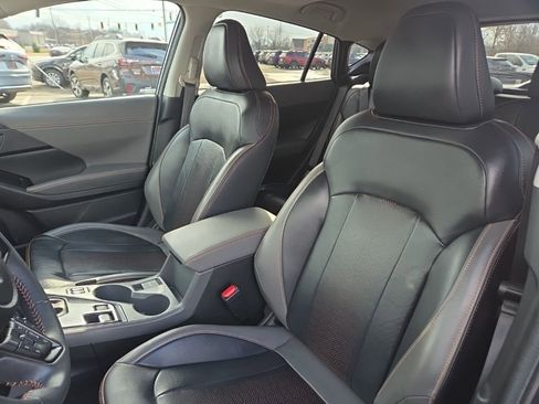 Certified 2024 Subaru Crosstrek 2.5i Limited w/ Crosstrek Mirror Package image 16