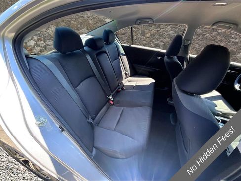 Used 2016 Honda Accord LX image 23