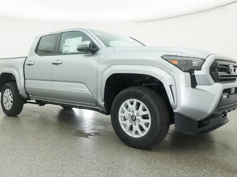 New 2026 Toyota Tacoma SR5 RWD image 29