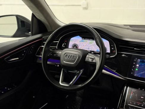 Used 2019 Audi Q8 Prestige w/ Luxury Package image 27