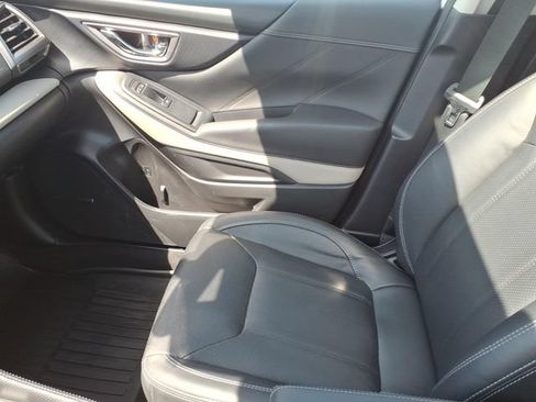 Used 2023 Subaru Forester Limited AWD/4WD image 18