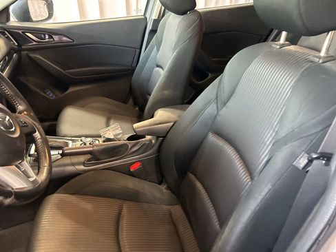 Used 2015 MAZDA MAZDA3 i Touring image 26