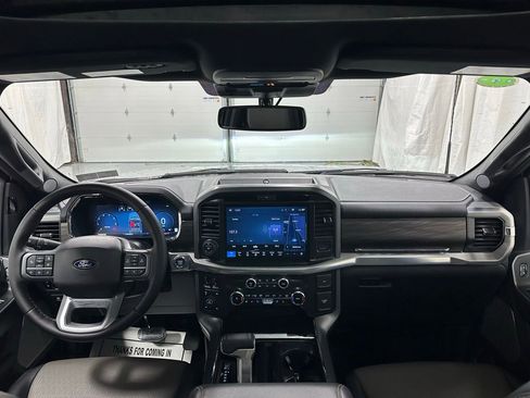 Used 2025 Ford F150 Lariat w/ Equipment Group 501A Mid image 40