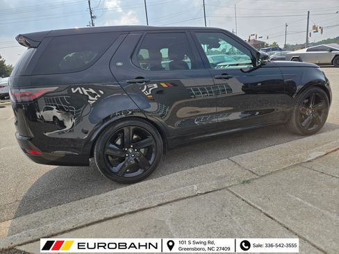 Used 2024 Land Rover Discovery Metropolitan Edition AWD/4WD image 29