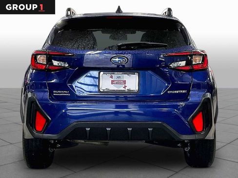 Certified 2025 Subaru Crosstrek 2.5i Premium AWD/4WD image 5