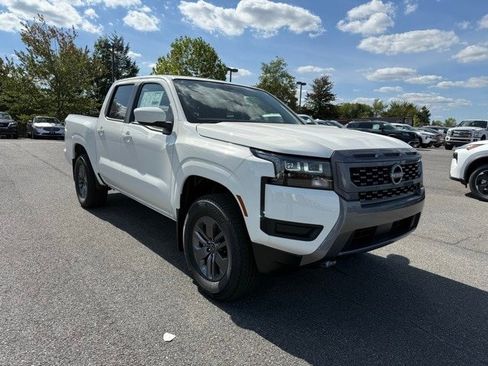 New 2026 Nissan Frontier SV w/ SV Convenience Package image 3